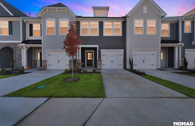 Photo of Charming 3BR Townhome in Fuquay Varina