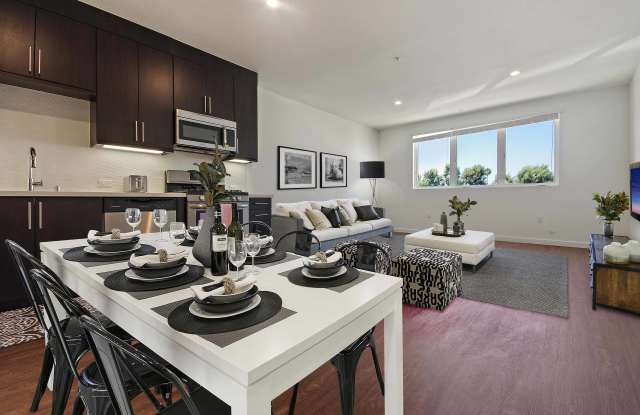 Photo of The Micropolitan at Larchmont Village