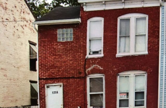 1256 E. Philadelphia St., Apt. 2 - 1256 E Philadelphia St, York, PA 17403