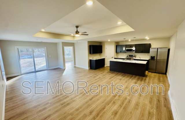 Photo of 2937 Shadow Wood Lane