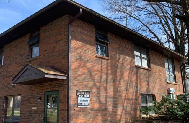 ***AUGUST 2027*** Lower Level 2 bedroom, 2 bath home with large yard (Great for large group!)