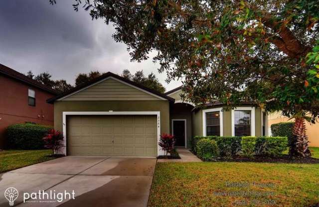 2564 Vineyard Circle - 2564 Vineyard Circle, Sanford, FL 32771