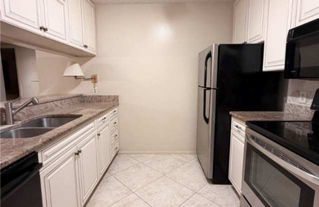 Photo of 12 Plantation Drive unit: 203