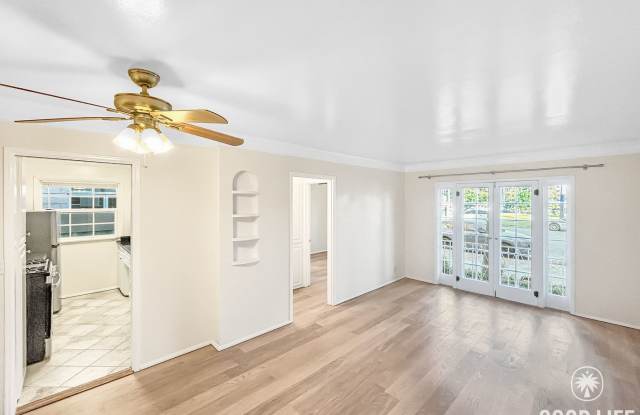 Photo of Beautiful 1BD/1BA Condo in Hillcrest W/ Shared Backyard  Laundry Room!