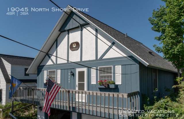 19045 North Shore Drive - 19045 North Shore Road, Ferrysburg, MI 49456