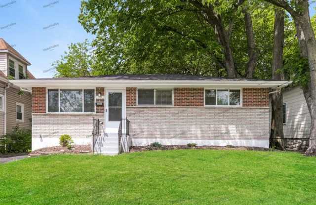 Photo of 2903 Ridgeway Avenue