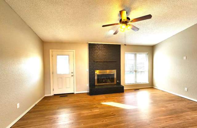 3 Bed 2 Bath Home-Choctaw Trails Sec I Addition