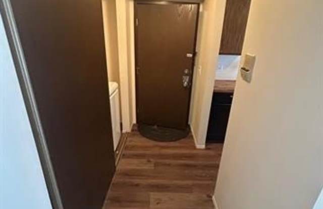 30042 W 12 MILE Road