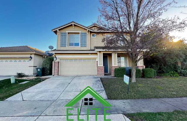 Charming 3-Bedroom, 2.5-Bath Home in Prime Rancho Cordova Location