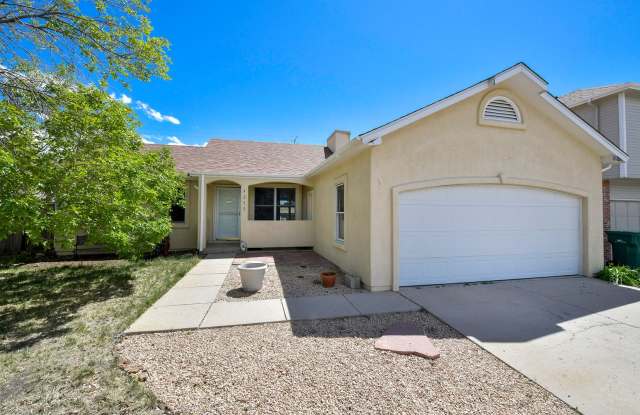 Pikes Peak Mountain View in Briargate! D20