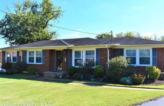 2500 Pleasant Green Rd**** - 2500 Pleasant Green Road, Nashville, TN 37214