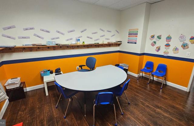 43130 AMBERWOOD PLZ unit: 160