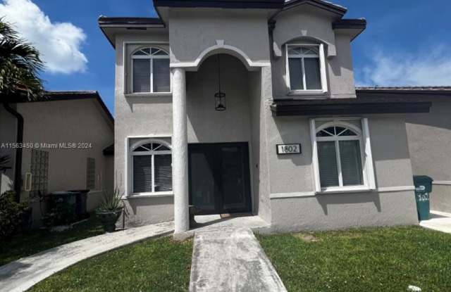 18754 NW 84th Psge