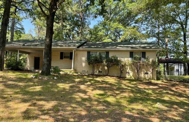 3803 Springhill Rd