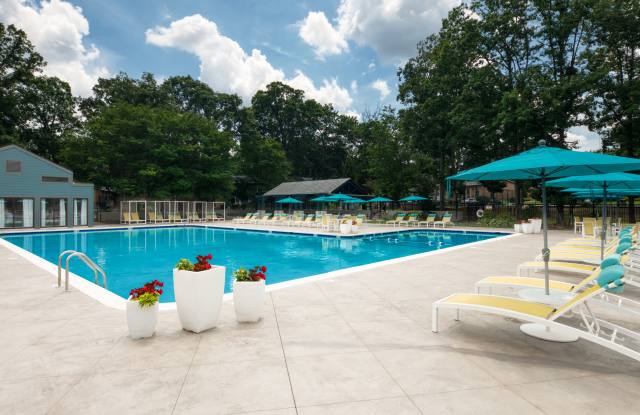 Acclaim at Carriage Hill - 55+ Active Adult Apartment Homes