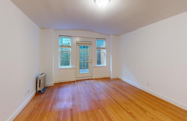 Photo of 645 Stockton