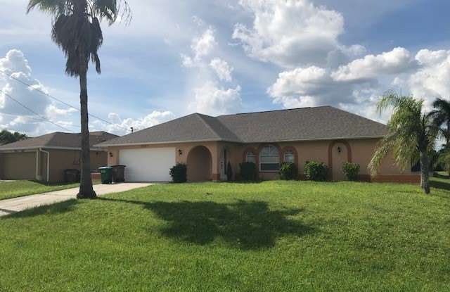 Photo of 2637 SW 27th Street