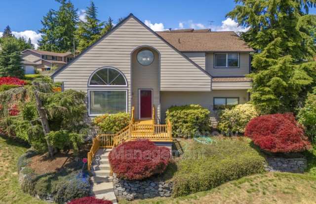 3602 Nassau Avenue Northeast