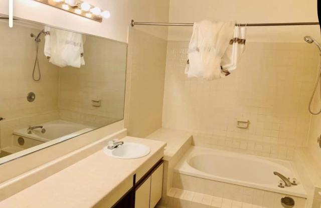 Photo of 345 Pembroke Court