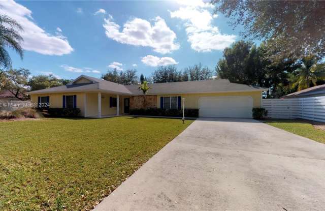 15012 SW 146th St - 15012 Southwest 146th Street, Country Walk, FL 33196