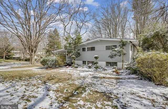 6614 MELODY LANE