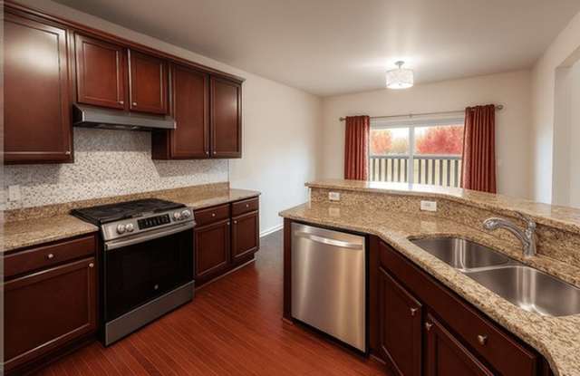 50188 Winter Garden Ct N