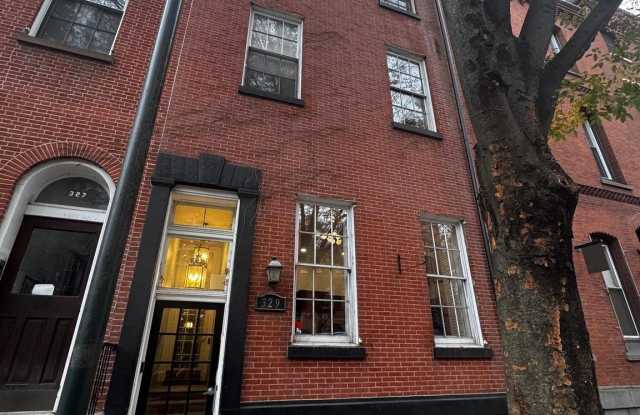 Photo of 329 S 12TH Street unit: 300