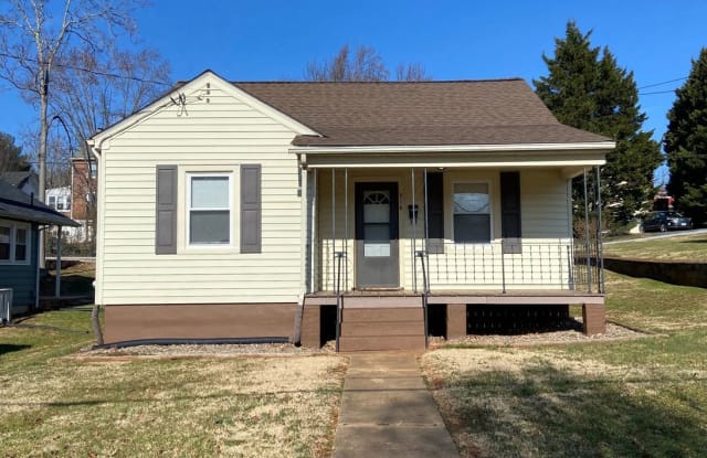 316 Warren Ave - 316 Warren Avenue, Lynchburg, VA 24501