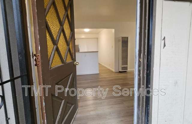 2619 West Acacia St.