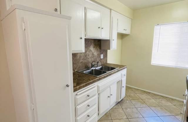 949 North Alfred Street