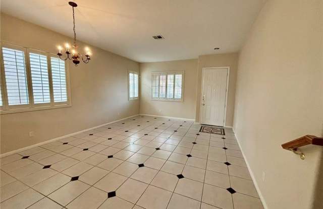 7607 Pioneer Ranch Avenue