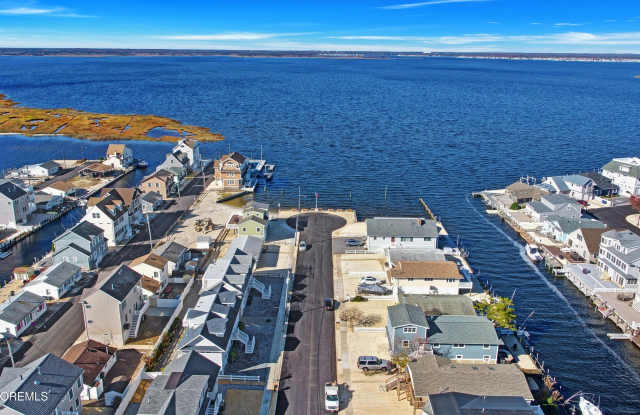 Photo of 256 Ocean Bay Boulevard