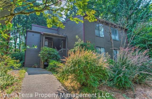 10017 NE 122nd ST Unit #M-C