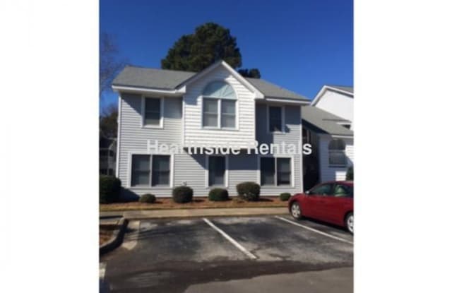 118 D West Victoria Court Greenville NC apartments for rent