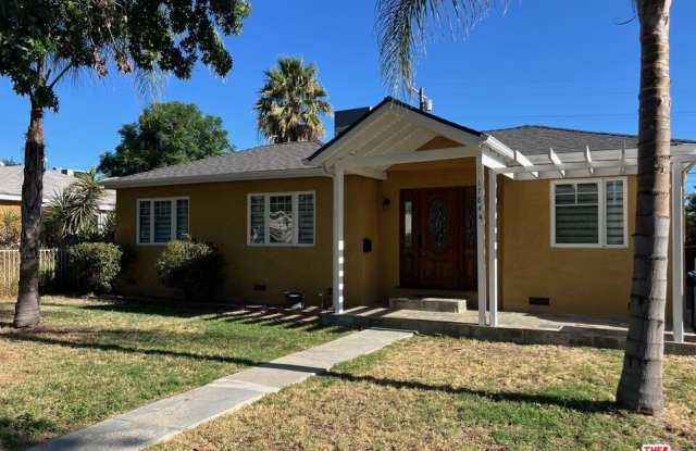 Photo of 17844 Hartland St