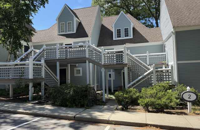 213 Old Pond Lane