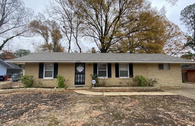 4898 Dianne Dr - 4898 Dianne Drive, Memphis, TN 38116