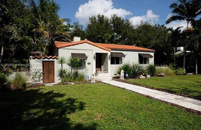 Photo of 273 NW 92nd St