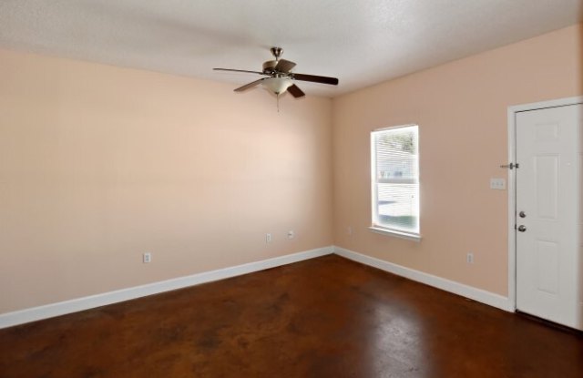 11390 New Orleans Avenue
