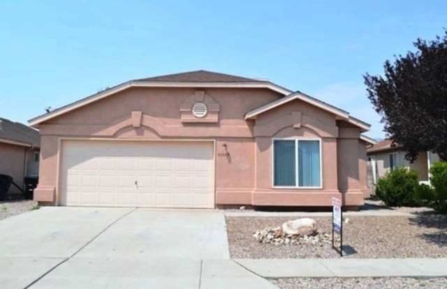 Photo of Lovely 3 bedroom home in convenient location.