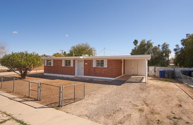 6508 East 42nd Street - 6508 East 42nd Street, Tucson, AZ 85730