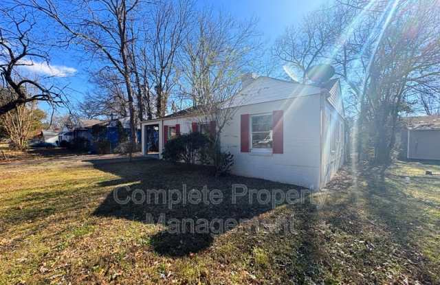 Photo of 1933 Saint Charles Court Southwest