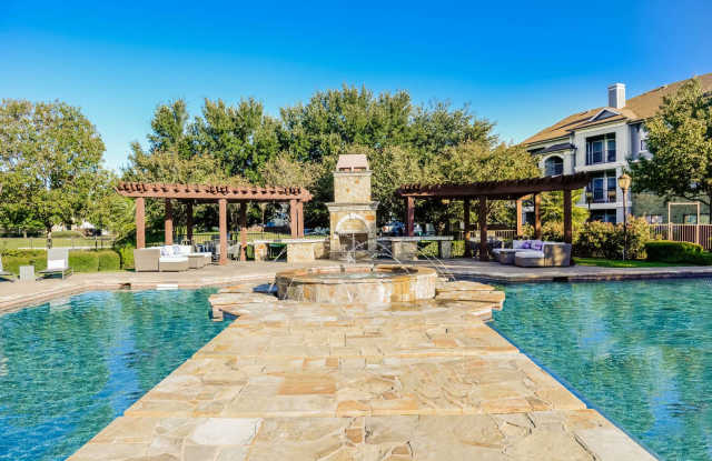 Palm Valley Apartments