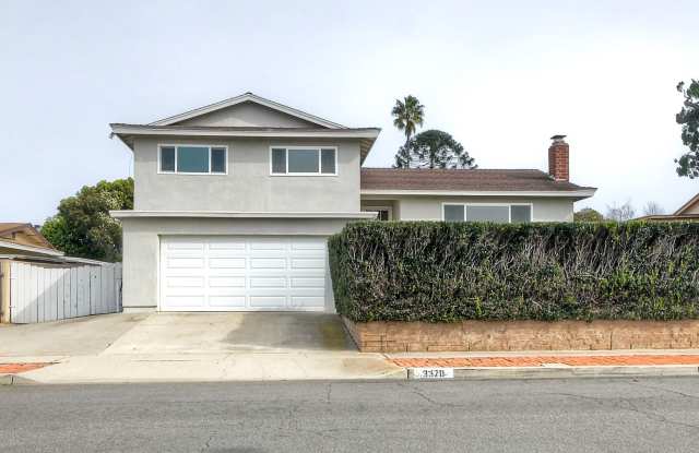 4Bed/2Bath Remodeled Home in Carlsbad with a Pool~ Trieste