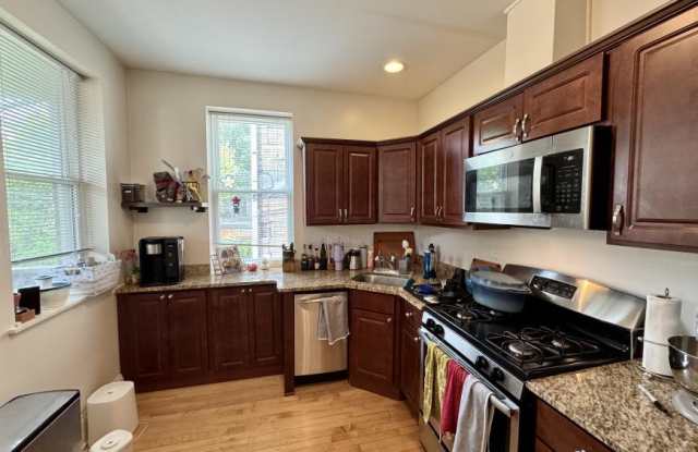 3434 North Bell Ave.