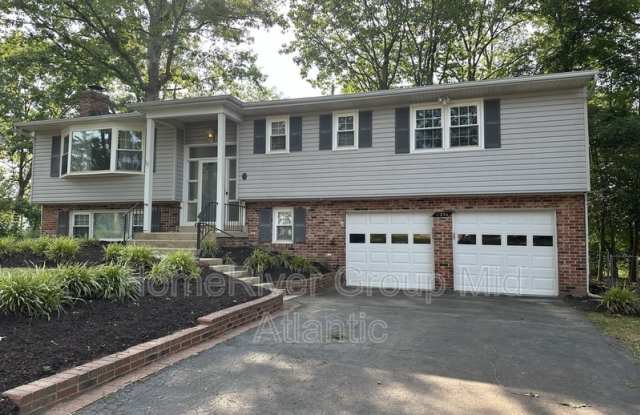 8354 Orange Ct