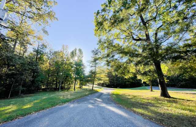 6572 Cracklingtown Rd