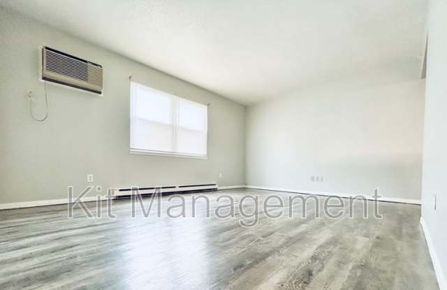 Photo of 5809 Pickard