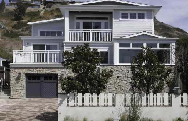 Photo of 6429 Dowling Drive