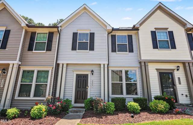 2229 Sunny Cove Drive